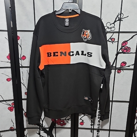 Cincinnati Bengals Football Black and Orange Men's Sweater Size Medium NWT